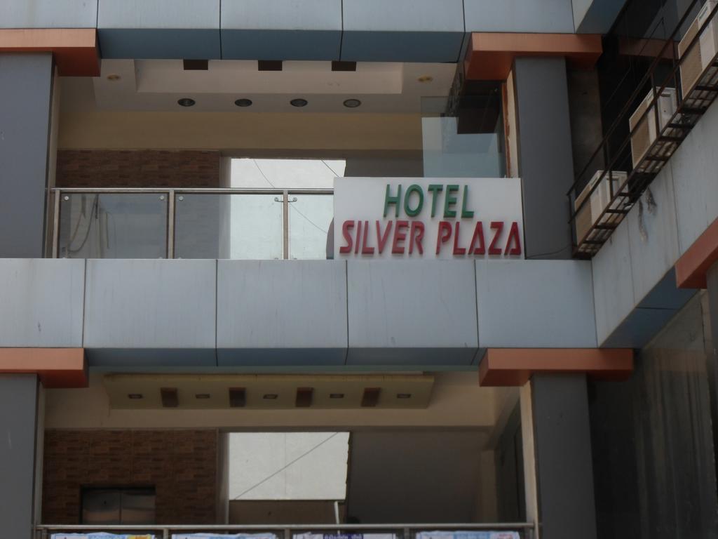 Hotel Silver Plaza Ahmadábád Exteriér fotografie