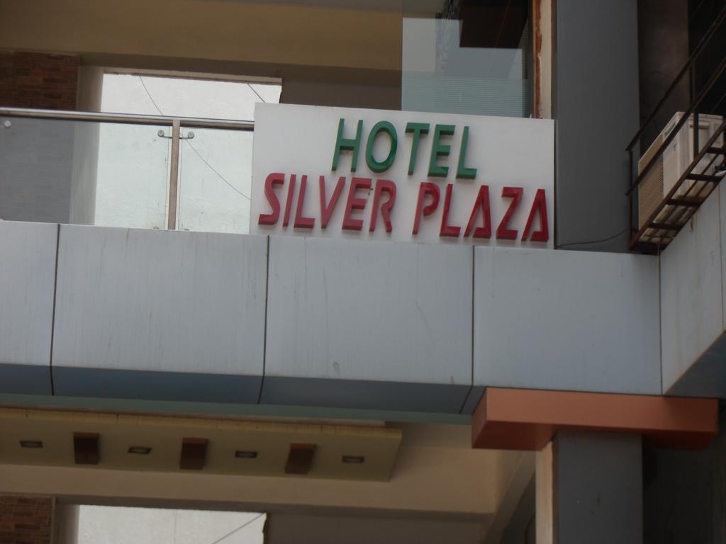 Hotel Silver Plaza Ahmadábád Exteriér fotografie